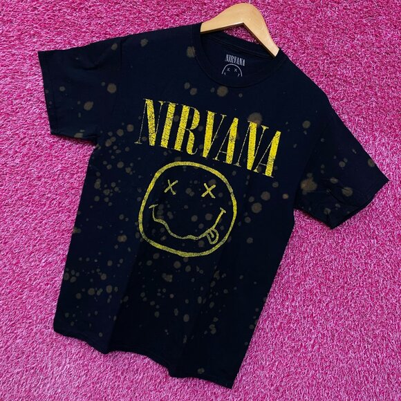 Nirvana Nevermind Bleach Dye Grunge Rock Tshirt size Medium - Picture 3 of 4